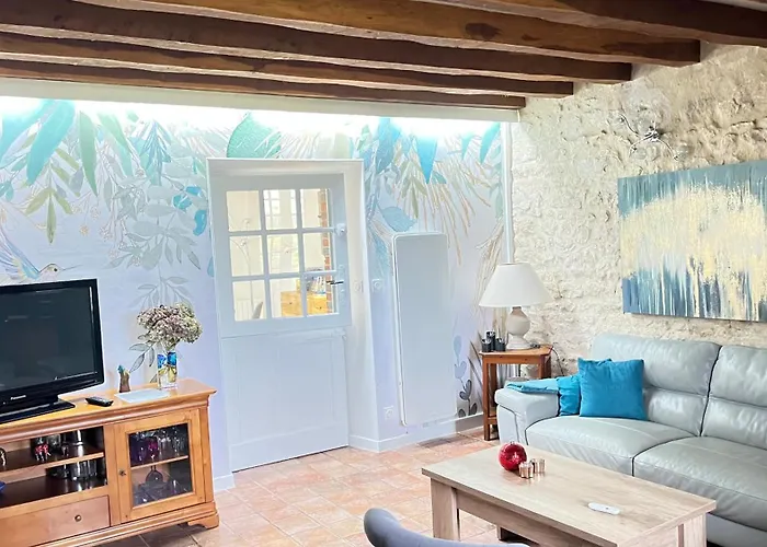 Theuville Maison Les Bornes
