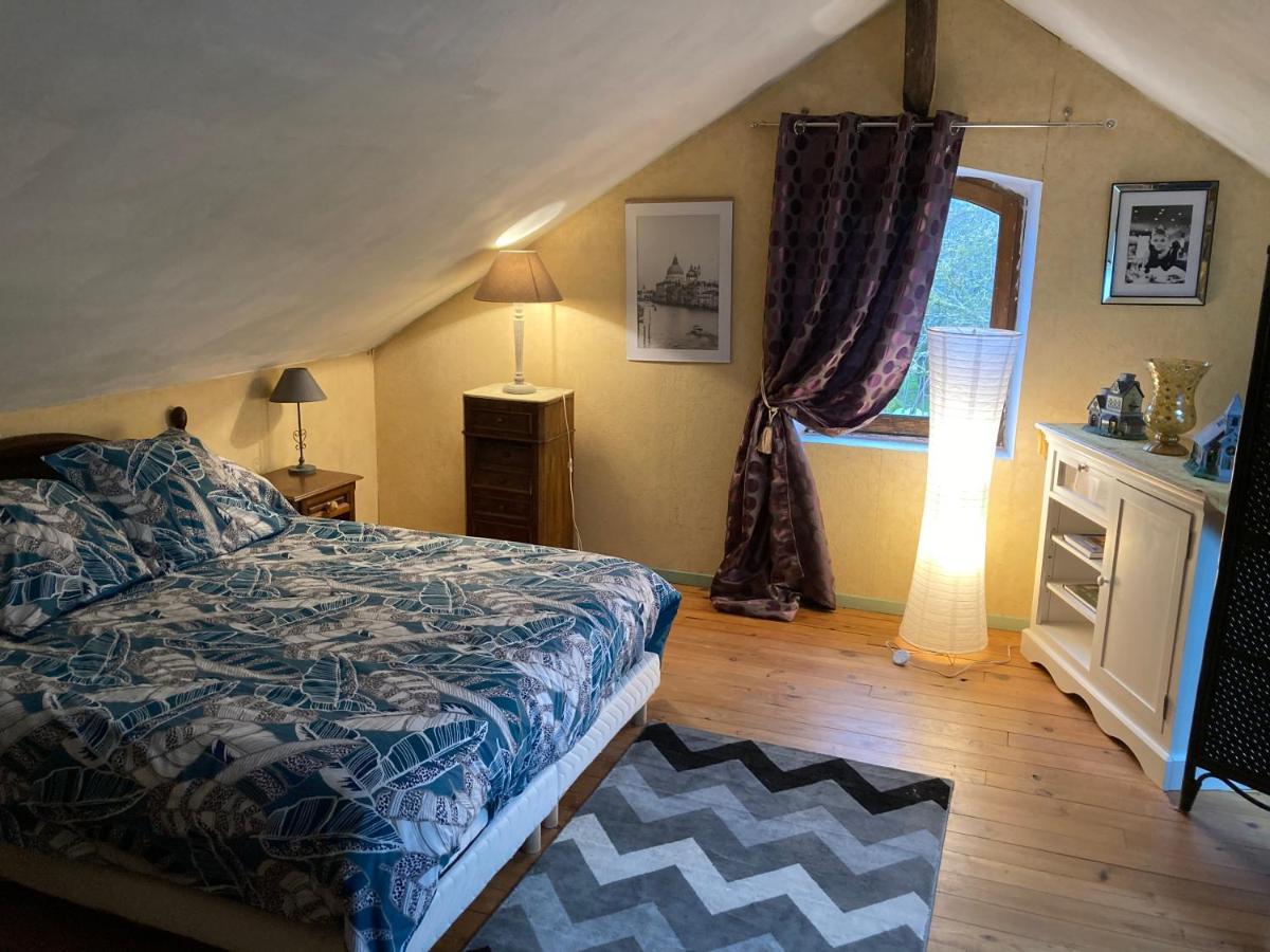 Holiday home Theuville Maison Les Bornes *