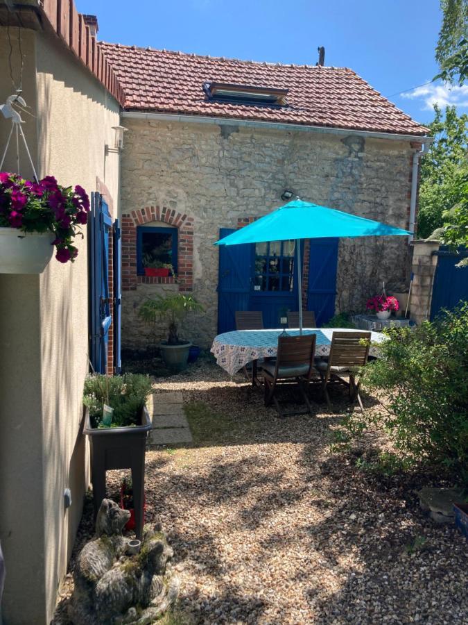 Holiday home Theuville Maison Les Bornes